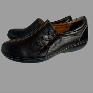 Thom McAn Women’s Dark Brown Leather Slip on Shoes Size 10